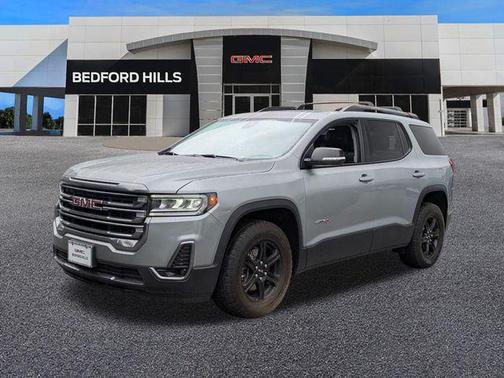 2023 GMC Acadia AWD AT4
