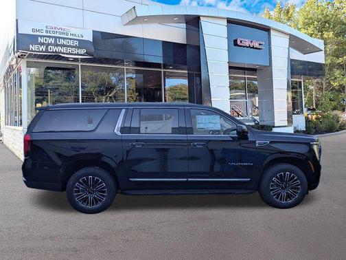 2026 GMC Yukon XL 4WD Elevation