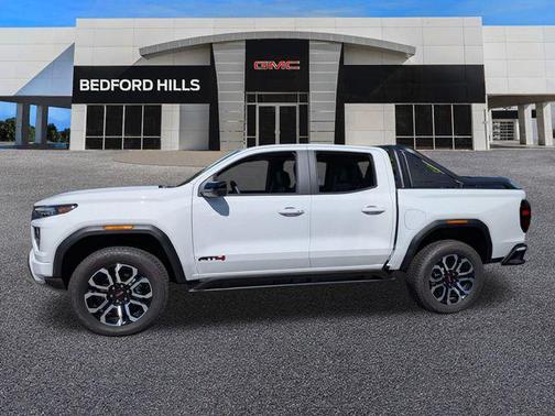 2025 GMC Canyon AT4