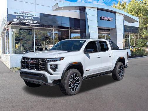 2025 GMC Canyon AT4