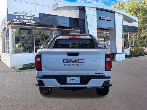2025 GMC Canyon AT4