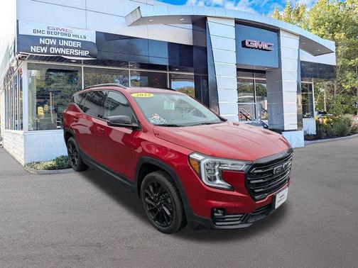 Volcanic Red Tintcoat 2023 GMC Terrain SLT