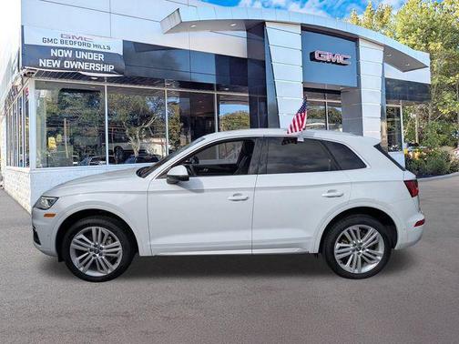 2020 Audi Q5 45 Prestige