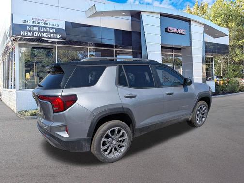 Sterling Metallic 2026 GMC Terrain FWD Elevation