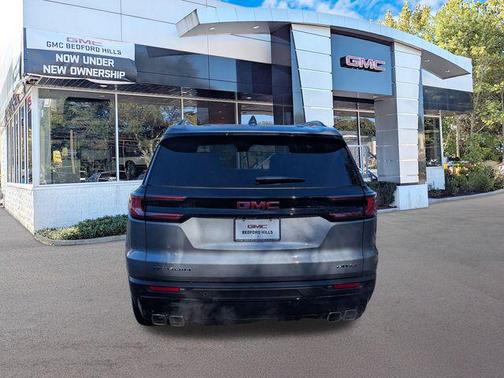 2026 GMC Acadia AT4 AWD