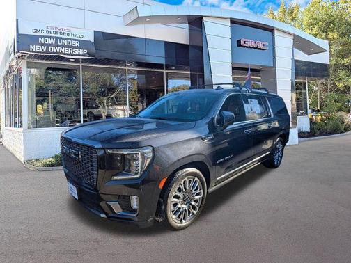 2023 GMC Yukon XL Denali Ultimate