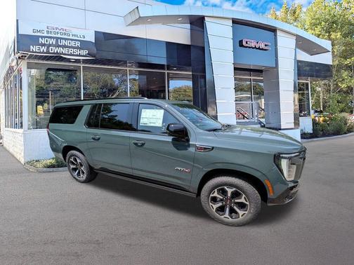 Midnight Pine 2026 GMC Yukon XL 4WD AT4