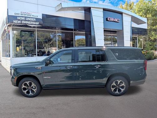 Midnight Pine 2026 GMC Yukon XL 4WD AT4