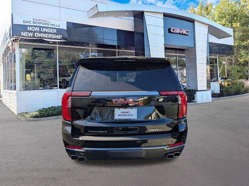 2026 GMC Yukon 4WD AT4