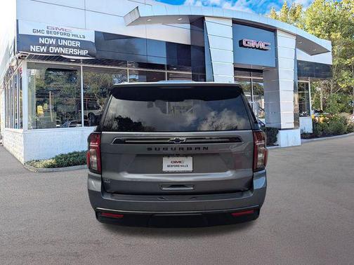 2021 Chevrolet Suburban 4WD Z71