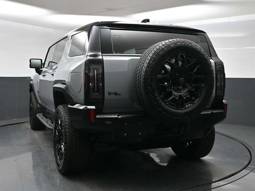 Meteorite Metallic (Gray) 2026 GMC HUMMER EV SUV 3X