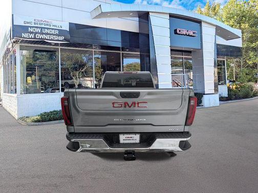 2026 GMC Sierra 2500 SLT