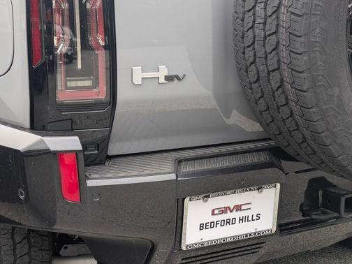 2025 GMC HUMMER EV SUV 2X