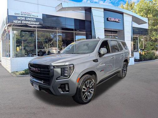 2024 GMC Yukon 4WD AT4