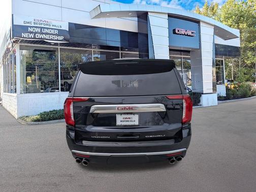 Midnight Blue Metallic 2023 GMC Yukon Denali