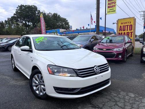 2014 Volkswagen Passat 1.8T Wolfsburg Edition