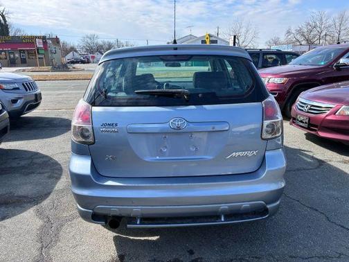2005 Toyota Matrix XR