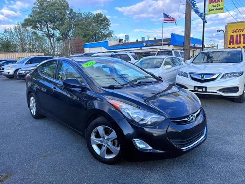 Midnight Black 2013 Hyundai ELANTRA GLS