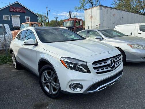 White 2018 Mercedes-Benz GLA 250 Base