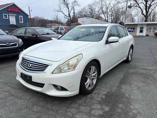 2013 INFINITI G37 Journey