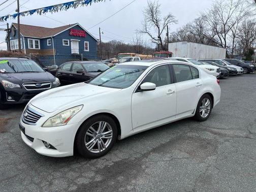 2013 INFINITI G37 Journey