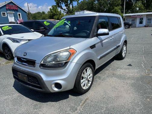 2013 Kia Soul +