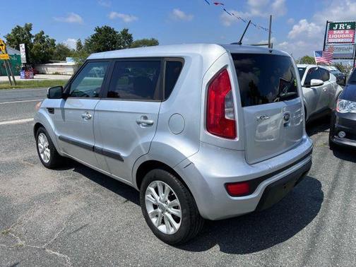 2013 Kia Soul +