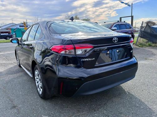 Midnight Black Metallic 2023 Toyota Corolla LE