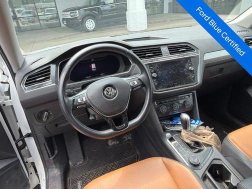 Pure White 2019 Volkswagen Tiguan 2.0T SEL