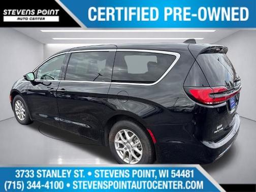Diamond Black 2024 Chrysler Pacifica TOURING L