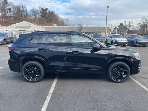 2026 Volkswagen Tiguan 2.0T SE R-Line Black 4MOTION