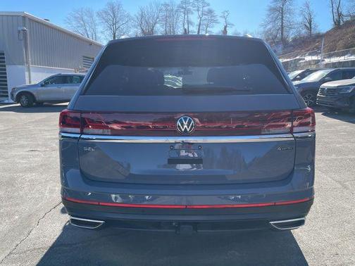 2025 Volkswagen Atlas 2.0T SEL