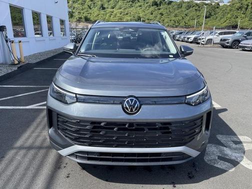 2025 Volkswagen Tiguan 2.0T SE 4MOTION