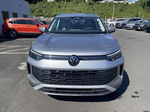 2025 Volkswagen Tiguan 2.0T SE 4MOTION