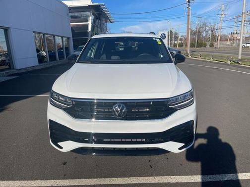 2024 Volkswagen Tiguan 2.0T SE R-Line Black 4MOTION