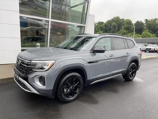 2024 Volkswagen Atlas 2.0T SE w/Technology 4MOTION