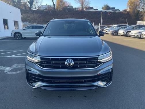 2024 Volkswagen Tiguan 2.0T SE R-Line Black 4MOTION