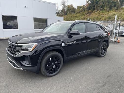 2026 Volkswagen Atlas Cross Sport 2.0T SE w/Technology 4MOTION