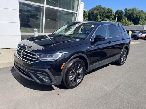2024 Volkswagen Tiguan 2.0T SE 4MOTION