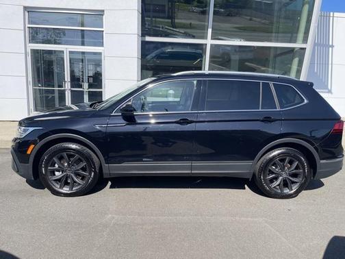2024 Volkswagen Tiguan 2.0T SE 4MOTION