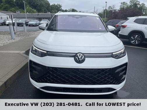 2025 Volkswagen Tiguan 2.0T SEL R-Line 4MOTION