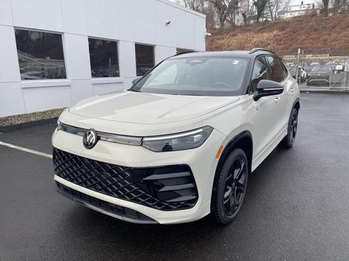 2026 Volkswagen Tiguan 2.0T SE R-Line Black 4MOTION