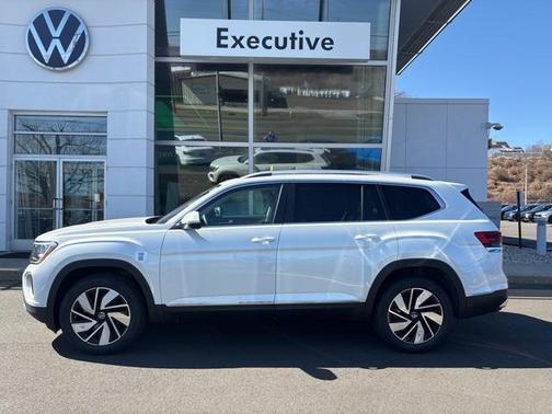 2025 Volkswagen Atlas 2.0T SEL