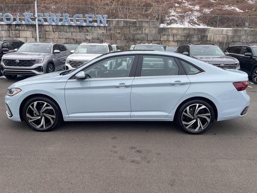 2025 Volkswagen Jetta 1.5T SEL