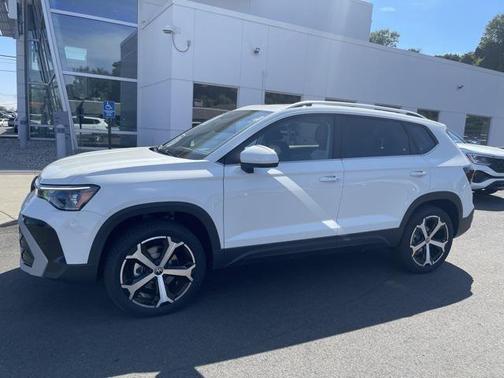 2025 Volkswagen Taos 1.5T SEL