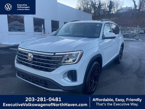 2025 Volkswagen Atlas 2.0T SE w/Technology 4MOTION