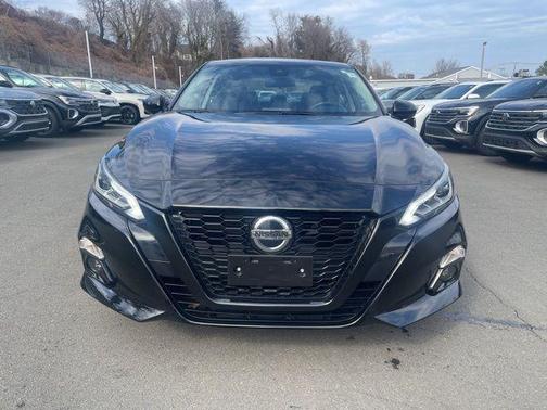 2022 Nissan Altima SR Intelligent AWD