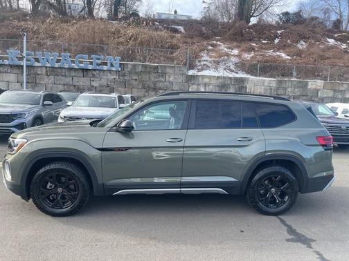 2024 Volkswagen Atlas 2.0T SEL