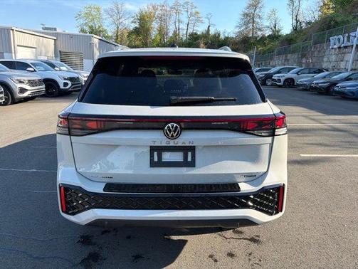 Beige 2026 Volkswagen Tiguan 2.0T SEL R-Line 4MOTION