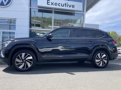 2024 Volkswagen Atlas 2.0T SE w/Technology 4MOTION